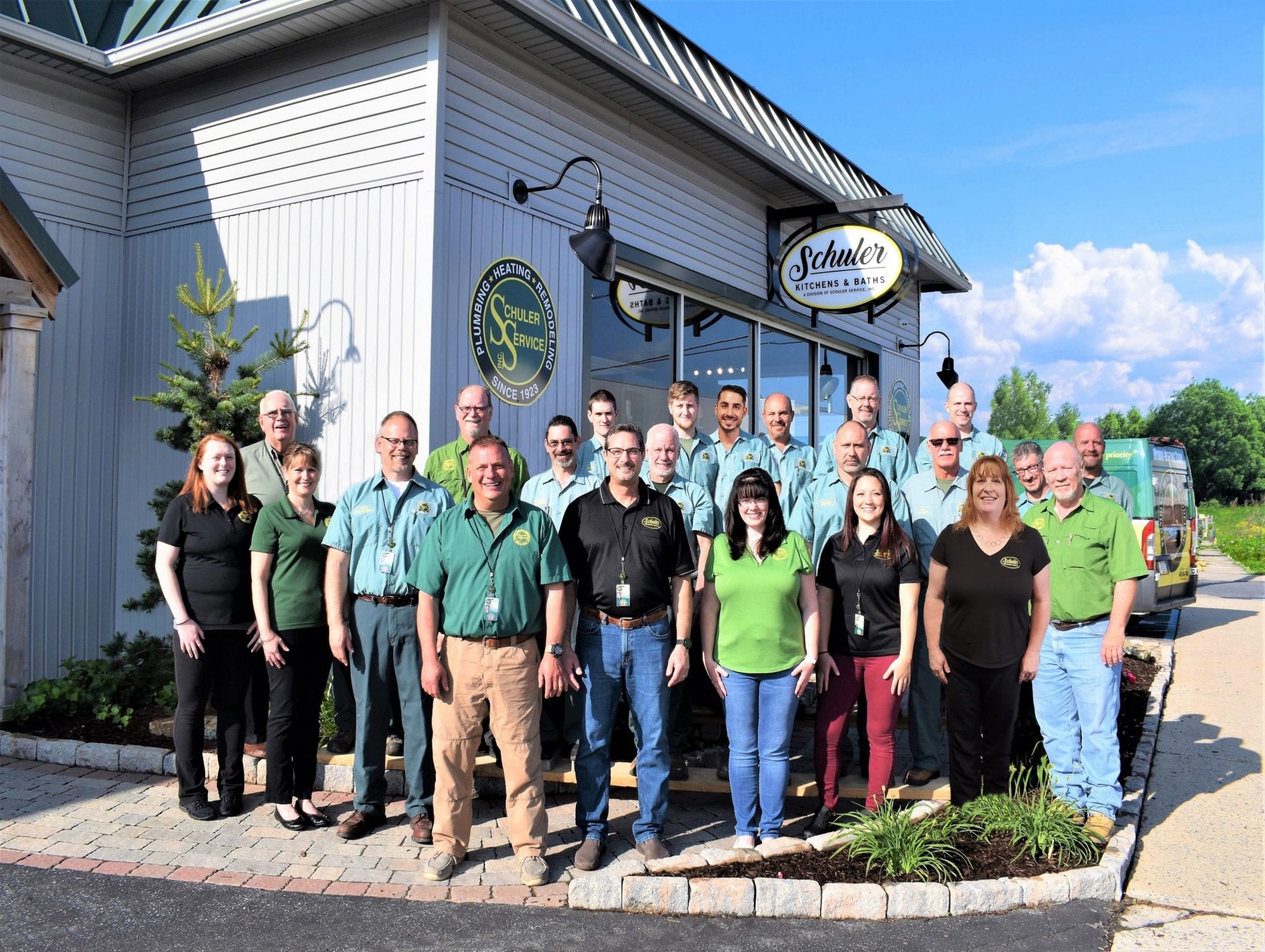 schuler service team photo from october 2019